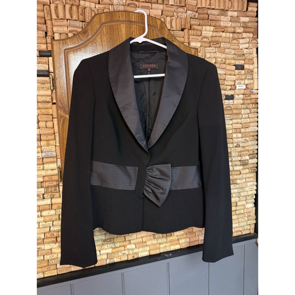 ESCADA Jackets & Blazers - Escada Women’s Wool Blend Formal Blazer With Silk Trim Black Size 40 (US 6)